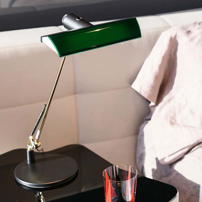 　【長寿祝いオリジナルサービス付き】スワン電器　デスクライト　ＥＸＡＲＭ　ＮＹ　グリーン