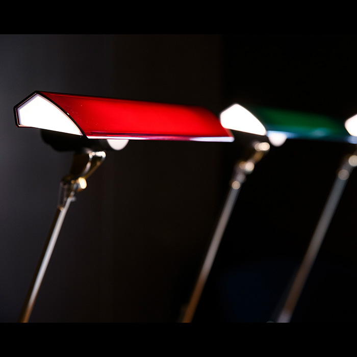 　【長寿祝いオリジナルサービス付き】スワン電器　デスクライト　ＥＸＡＲＭ　ＮＹ　グリーン