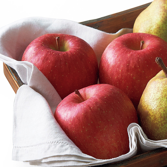 山形の極み 山形県朝日町和合平産 蜜入り無袋ふじりんご ２ｋｇ お届けは１２月１日 １２月２０日 カタログギフトのリンベル 公式