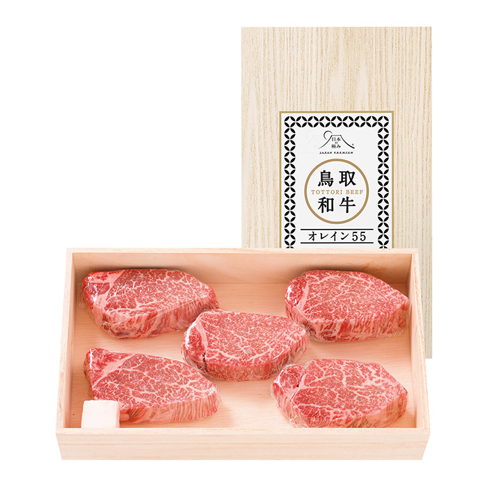 日本の極み鳥取県　鳥取和牛オレイン５５　ヒレステーキ　肉質等級：５等級（Ｂ．Ｍ．Ｓ．Ｎｏ．８）　８００ｇ