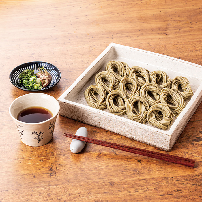 〈あま屋〉日高昆布ねりこみそばとめんつゆセット 〈あま屋〉日高昆布ねりこみそばとめんつゆセット