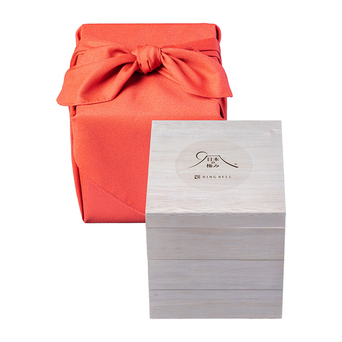 日本の極み　【千里山荘】特選おせち　三段重