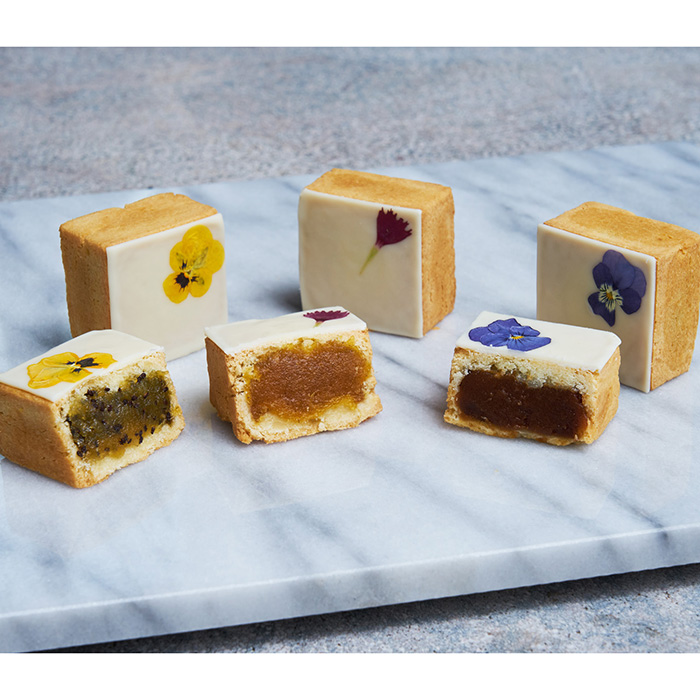 ＩＣＯＮＩＣ　ＳＴＡＧＥ　キューブケーキ９個セット