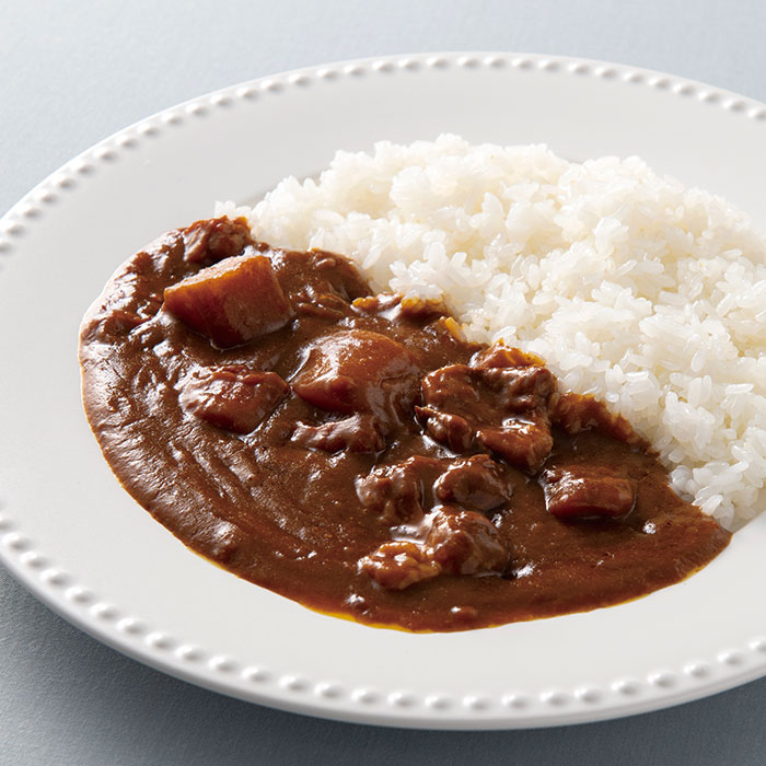 プレミアムデリバリー　黒毛和牛と国産野菜のビーフカレー　７袋