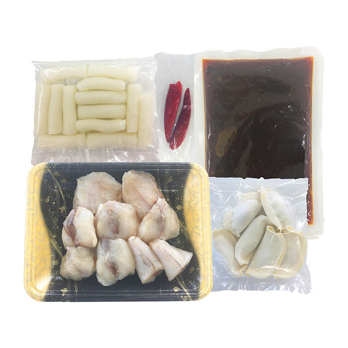 関とら本店　旨辛ふくチゲ鍋