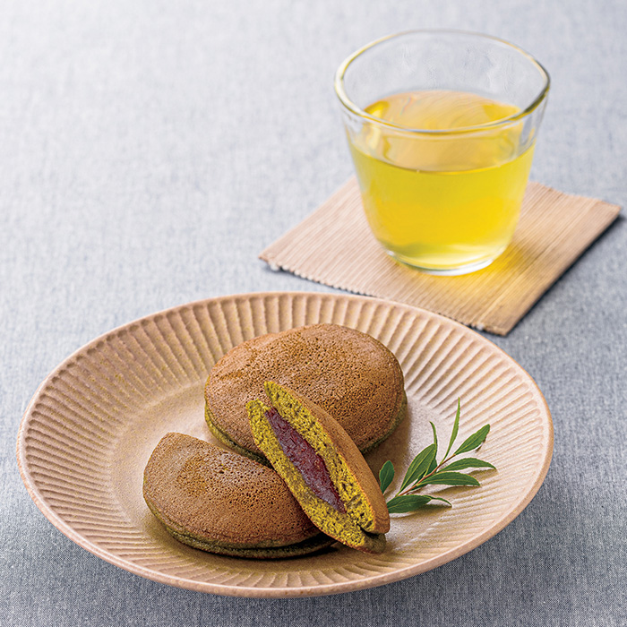 〈山田園〉抹茶どら焼と静岡茶