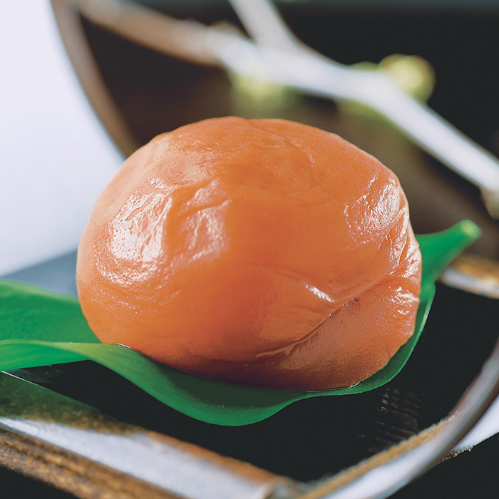 〈せきもとフーズ〉紀州南高梅（４００ｇ）