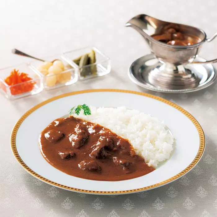 兵庫県 淡路島の玉ねぎ牛すじカレー 4袋