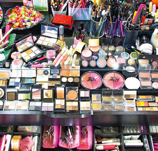 東京 原宿 メゾン ド ブークレットヘアメイクコース１名 体験ギフト リンベル カタログギフトのリンベル 公式