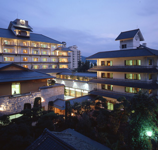 長野 上諏訪温泉 ホテル鷺乃湯 ペア宿泊 体験ギフト リンベル カタログギフトのリンベル 公式