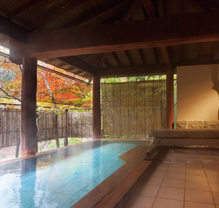 　［静岡・伊豆］東府（とうふ）やＲｅｓｏｒｔ＆Ｓｐａ－Ｉｚｕ　ｍａｈｏｒａ　Ｓｐａ　スパトリートメント１名
