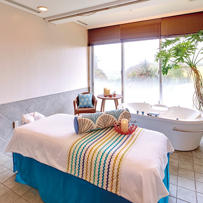 　［沖縄・万座］ＡＮＡ　インターコンチネンタル万座ビーチリゾート　ｕｒｕｍｏ　Ｓｐａ～ＣＨＵＲＡＵＭＩ　Ｔｈａｌａｓｓｏｔｈｅｒａｐｙ～　スパトリートメント１名