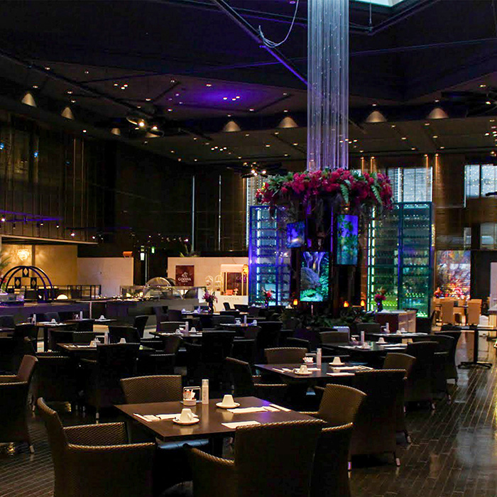 　［東京・品川］品川プリンスホテル　リュクス　ダイニング　ハプナ　ディナー３名