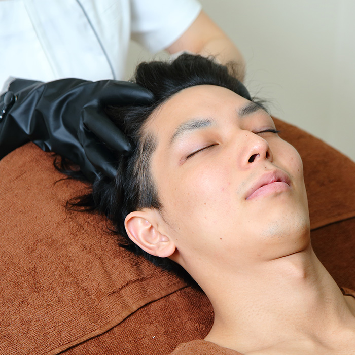 　［新宿］メンズエステティックサロン「エール」　ヘッドスパトリートメント１名