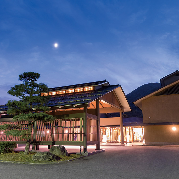 　［岩手・花巻温泉］佳松園　ペア宿泊