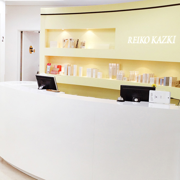 　［東京・四谷／大阪・西梅田］かづきれいこ　東京サロン・大阪サロン　利用券　１名