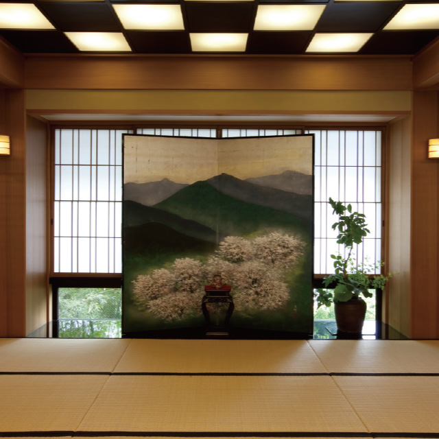 　［福岡・桜坂］桜坂　観山荘　ランチ／ディナーペア