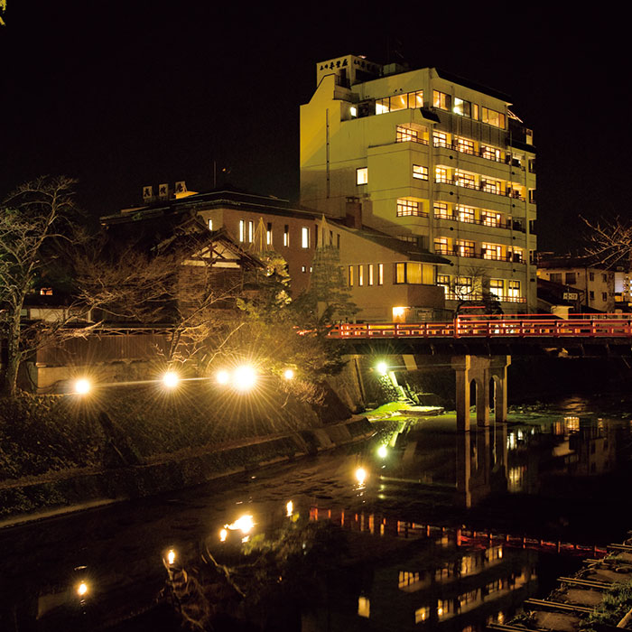 　［岐阜・飛騨高山］本陣平野屋　光風館　ペア宿泊