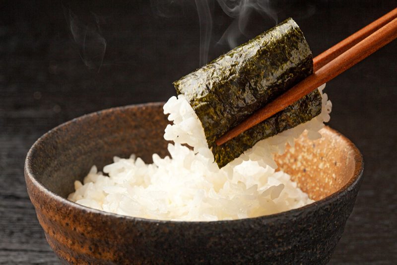 香典返しに海苔の贈り物を ギフトマナーやおすすめの商品について 上質なカタログギフトを提供する リンベル のお役立ちメディア 香典返しに海苔の贈り物を ギフトマナーやおすすめの商品について 上質なカタログギフトを提供する リンベル のお役立ちメディア