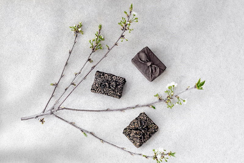 内祝いとは！？覚えておきたい最低限のマナーや内祝い（お返し）の定番アイテムも紹介！