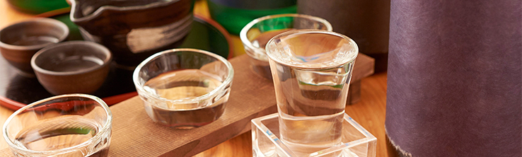 日本酒の人気ギフト11選｜歴史やおすすめの酒器も紹介