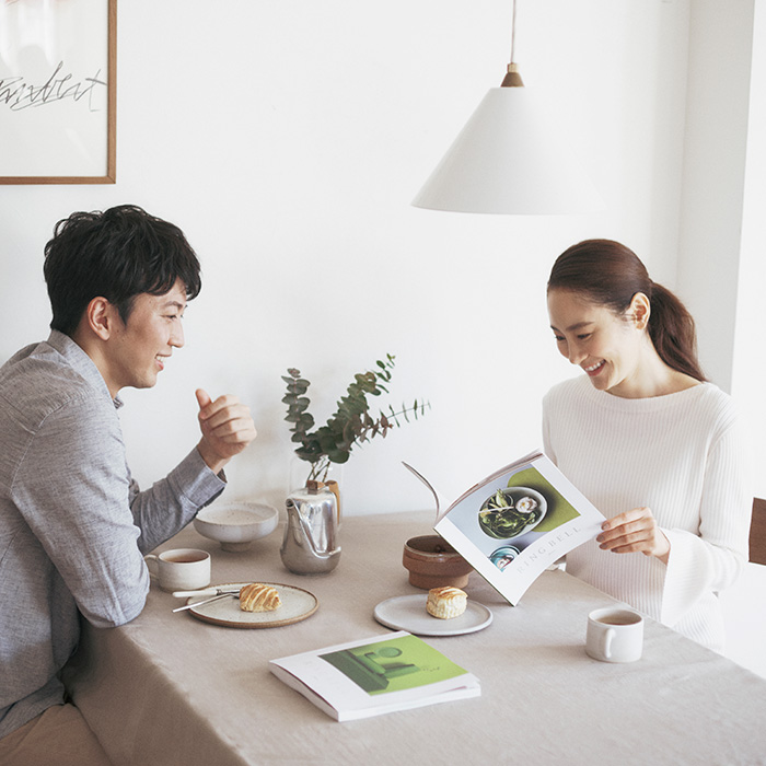 リンベル　カタログギフト　マゼラン＆アイリスコース＋ｅ－Ｇｉｆｔ（結婚引出物・結婚内祝い）