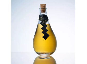 　琥珀浄酎　アメリカンホワイトオーク樽熟成３００ｍｌ