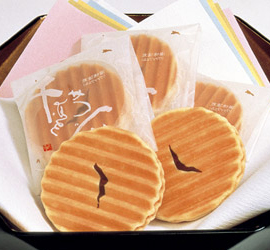 〈鼓月〉千寿せんべい