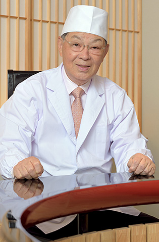社長 安井恒夫氏