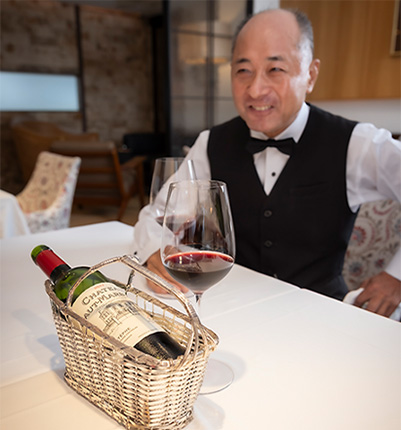 東京・銀座のフレンチレストラン「アルバス」のオーナーソムリエ 仲田勝男さん